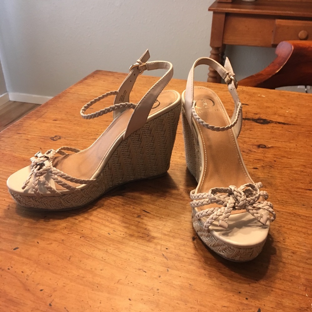 Kelsi Dagger wedge heel 7 1/2